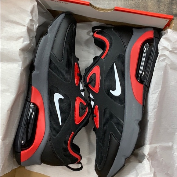NIKE AIR MAX 200 Black/White-University Red men’s - Picture 5 of 16